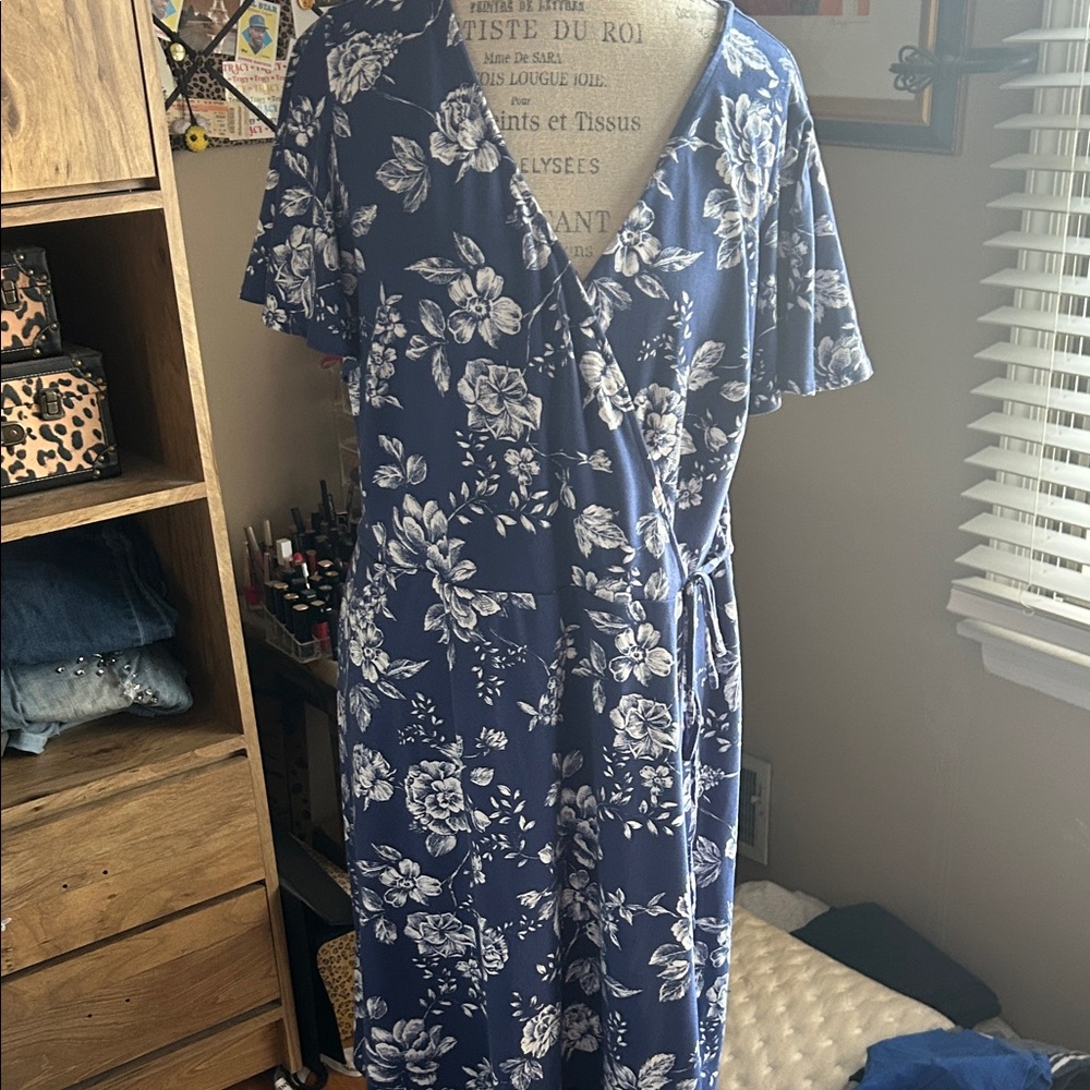 Floral  Fortune + Ivy Wrap Dress in Blue and White - 2X